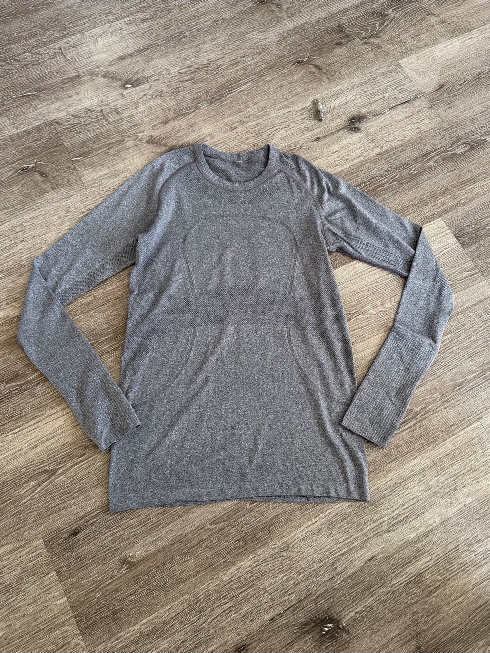lululemon athletica Heather Gray Seamless Performance Top